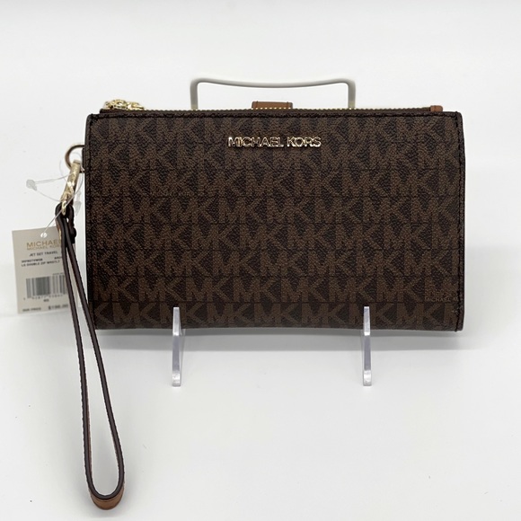 Michael Kors Double Zip Wallet Wristlet - Picture 2 of 8